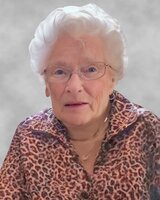 Gloria  Goold
